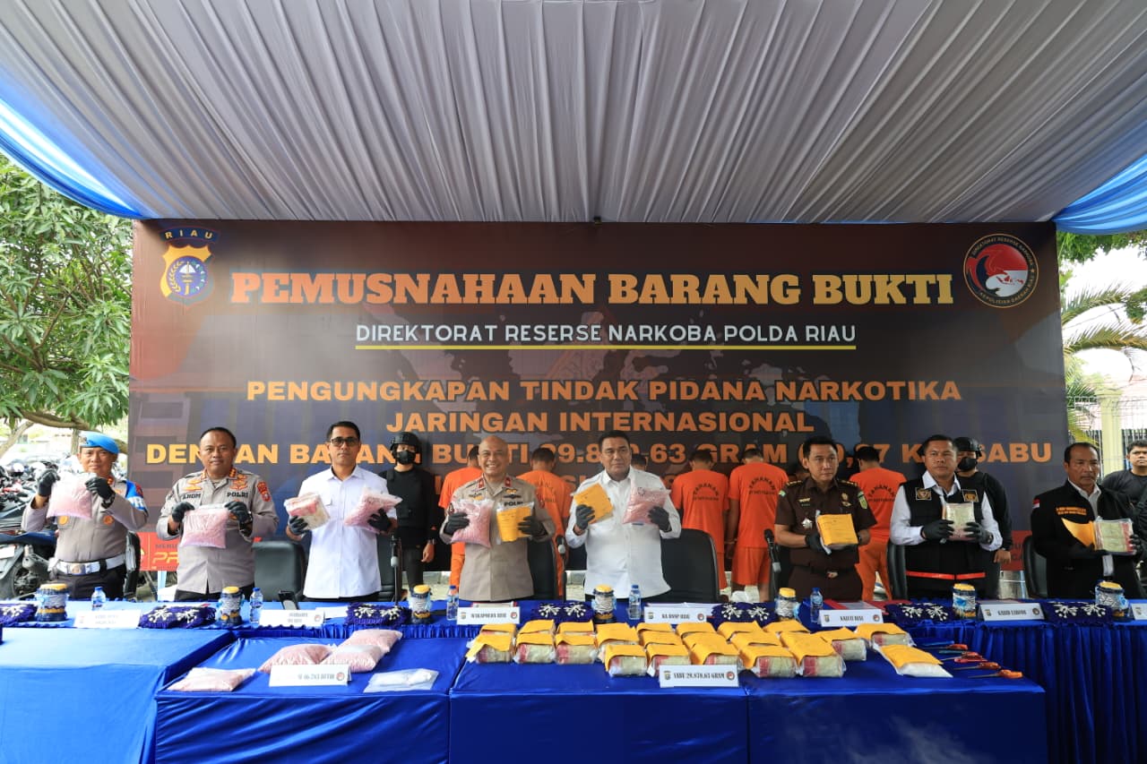 Polda Riau Musnahkan Narkotika Rp 43,9 Miliar, Gagalkan Peredaran Jelang Tahun Baru