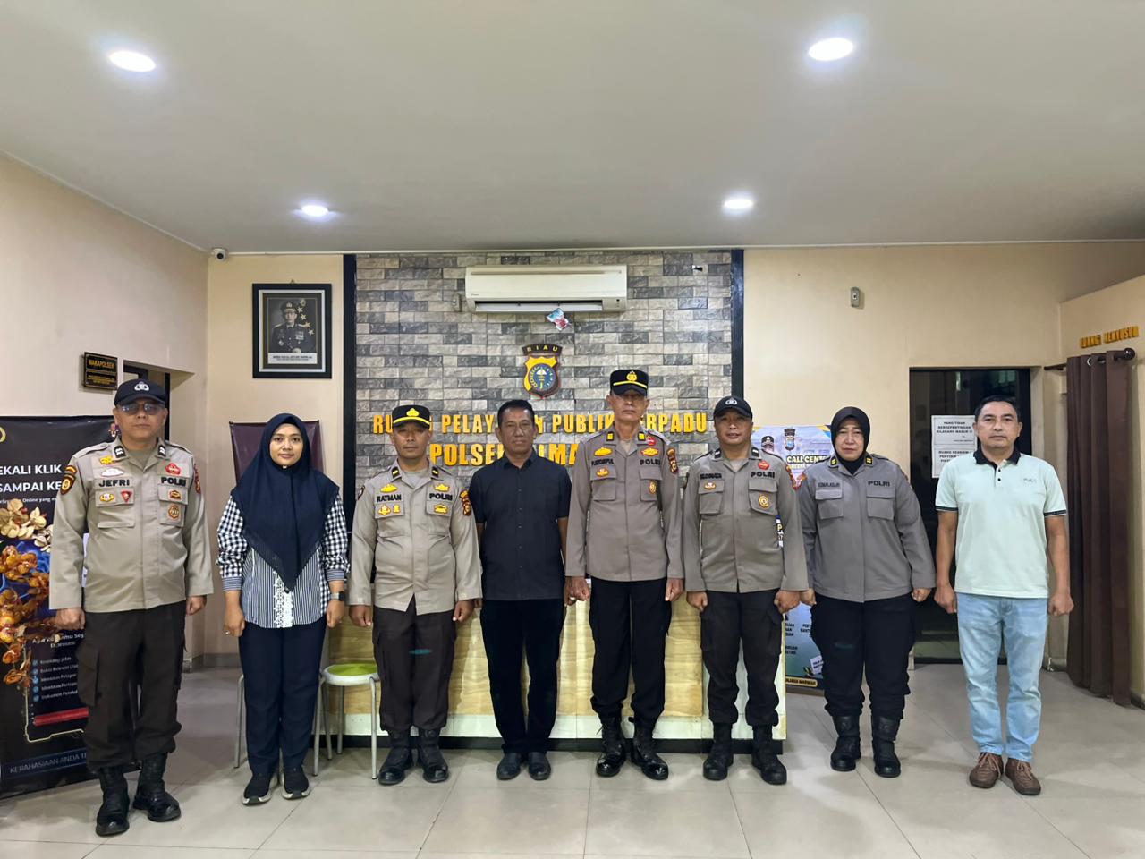 Polsek Limapuluh Laksanakan Mendengarkan Lagu Indonesia Raya dan Pengucapan Tribrata