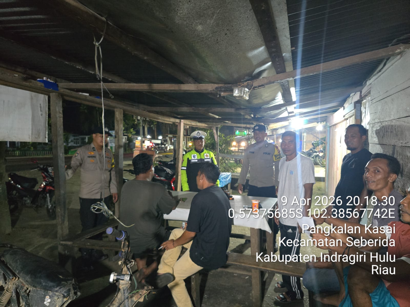 KRYD Polsek Seberida Sasar C3 dan Premanisme, Polisi Hadir Humanis Jaga Kondusifitas Malam Hari