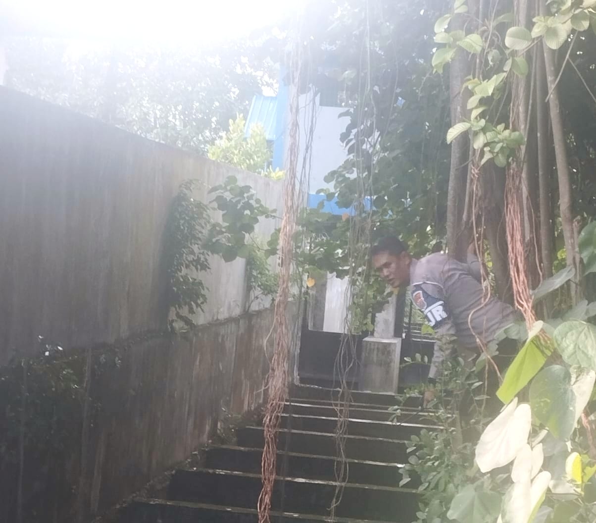 Anggota Ditlantas Polda Riau Gagalkan Aksi Bunuh Diri Pria Bawa Anak, Respons Cepat Selamatkan Nyawa