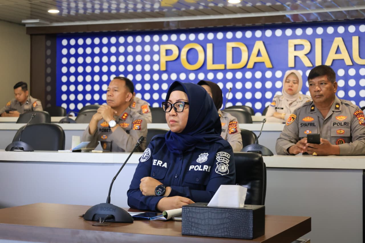 Polda Riau Gelar Anev Ketahanan Pangan dan Manajemen Media Secara Hybrid, Situasi Berjalan Aman dan Terkendali