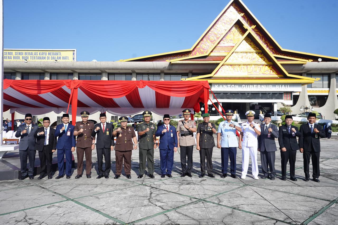 Upacara Hari Otonomi Daerah 2026 di Riau Tekankan Sinergi dan Peningkatan Pelayanan Publik