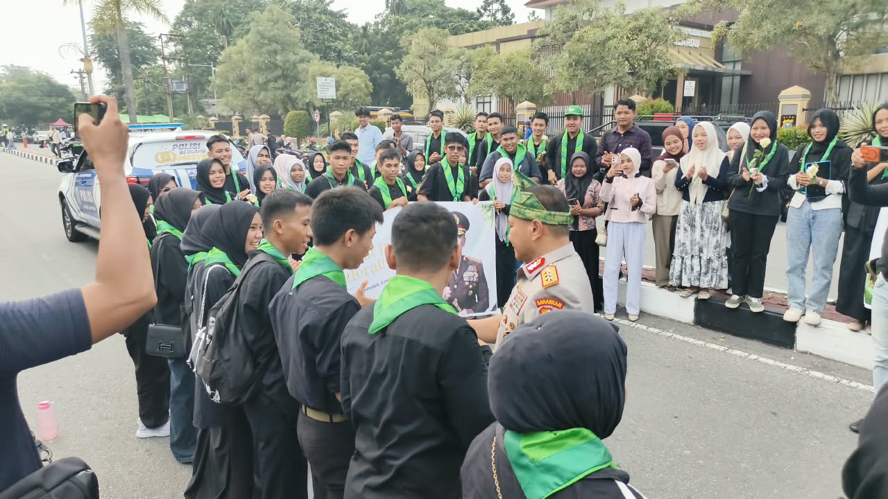 ALIANSI PELAJAR MAHASISWA RIAU GELAR AKSI DAMAI RIAU TAK LUPA, JENDERAL DI MAPOLDA RIAU