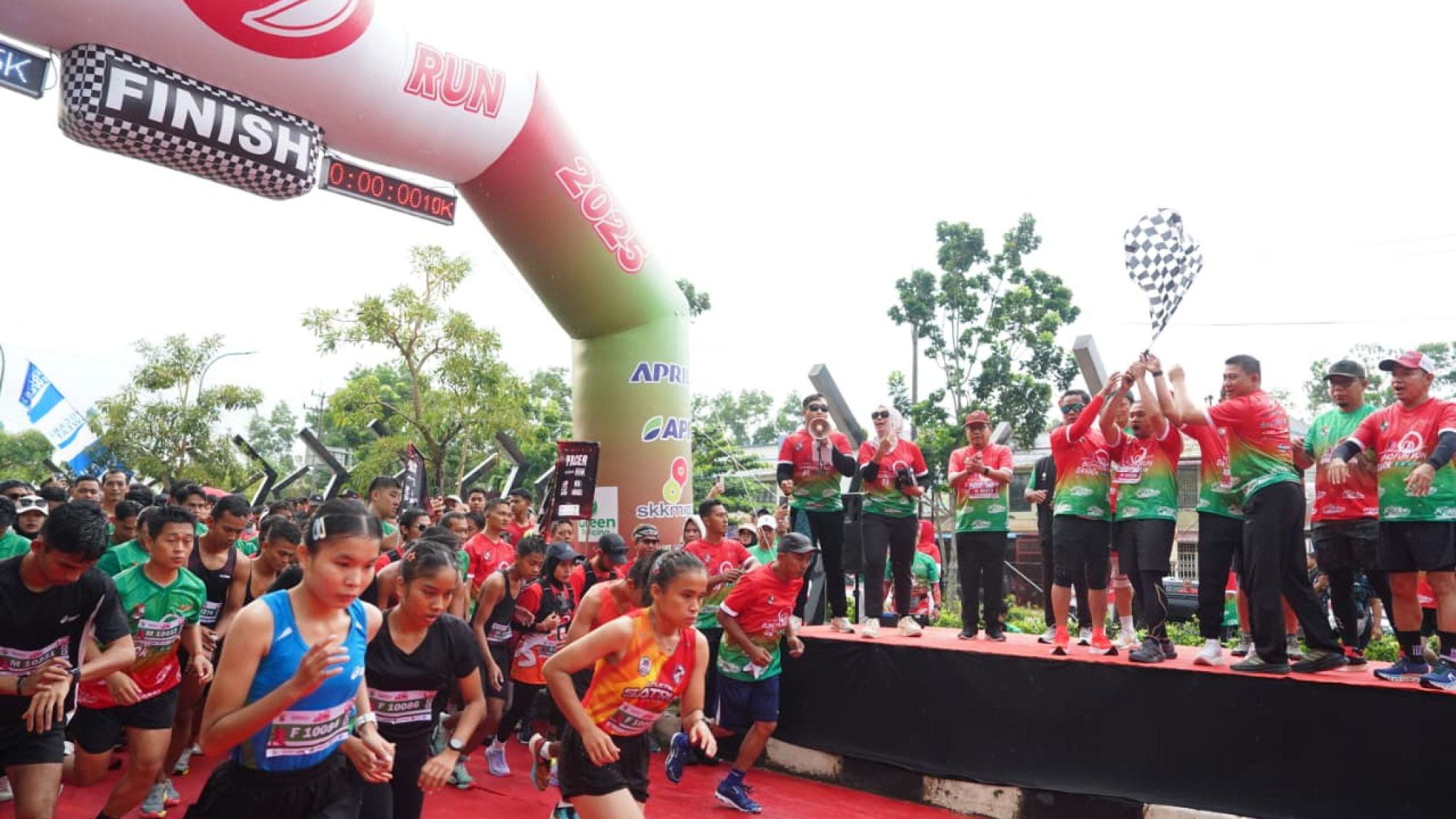 Kapolda Riau dan Gubernur Riau buka Event Bono Fun Run Kab. Pelalawan Tahun 2025