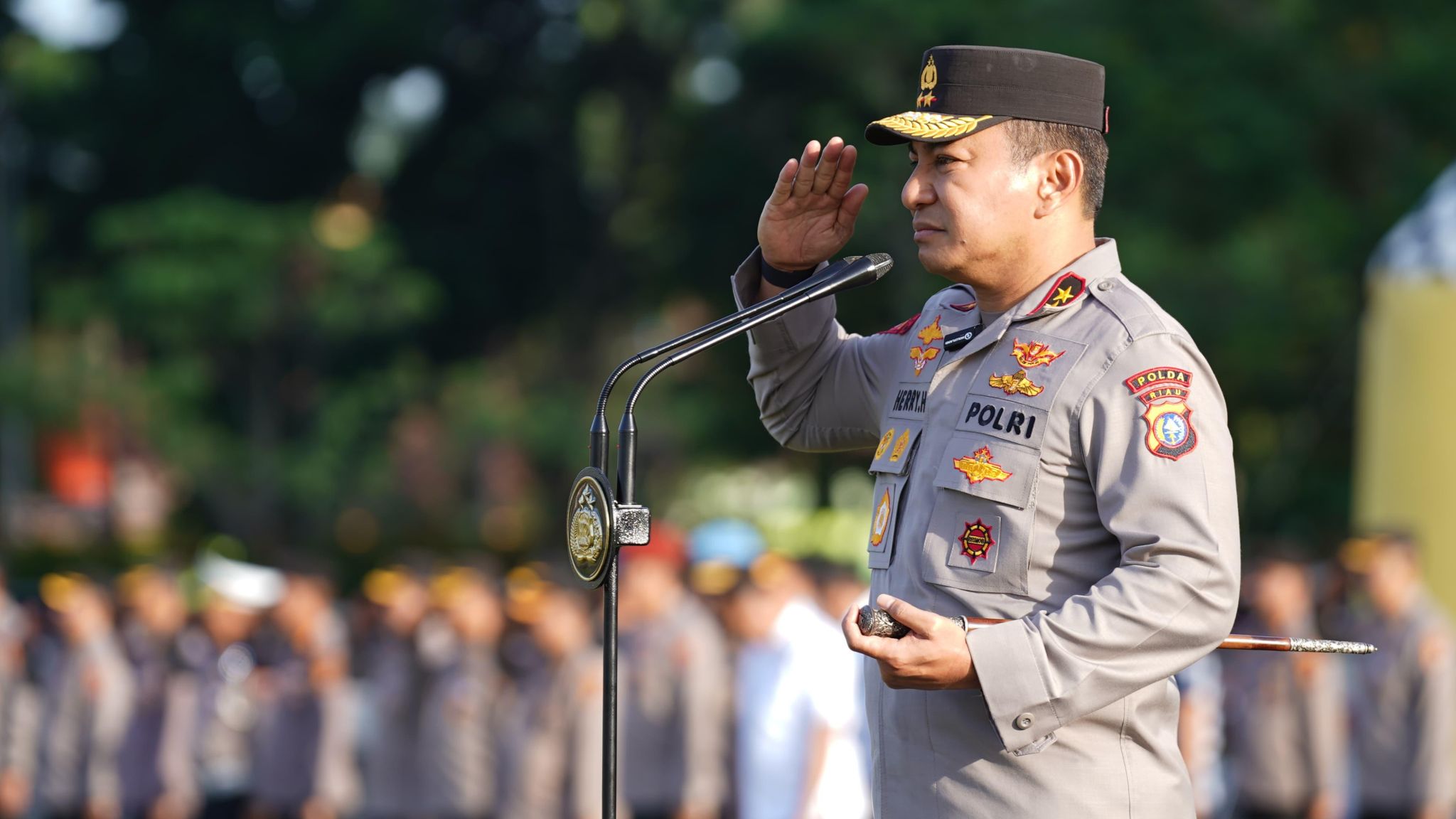 Kapolda Riau Sampaikan Duka Cita untuk Korban Banjir Aceh–Sumut–Sumbar, Tegaskan Polda Riau Siap Berikan Bantuan