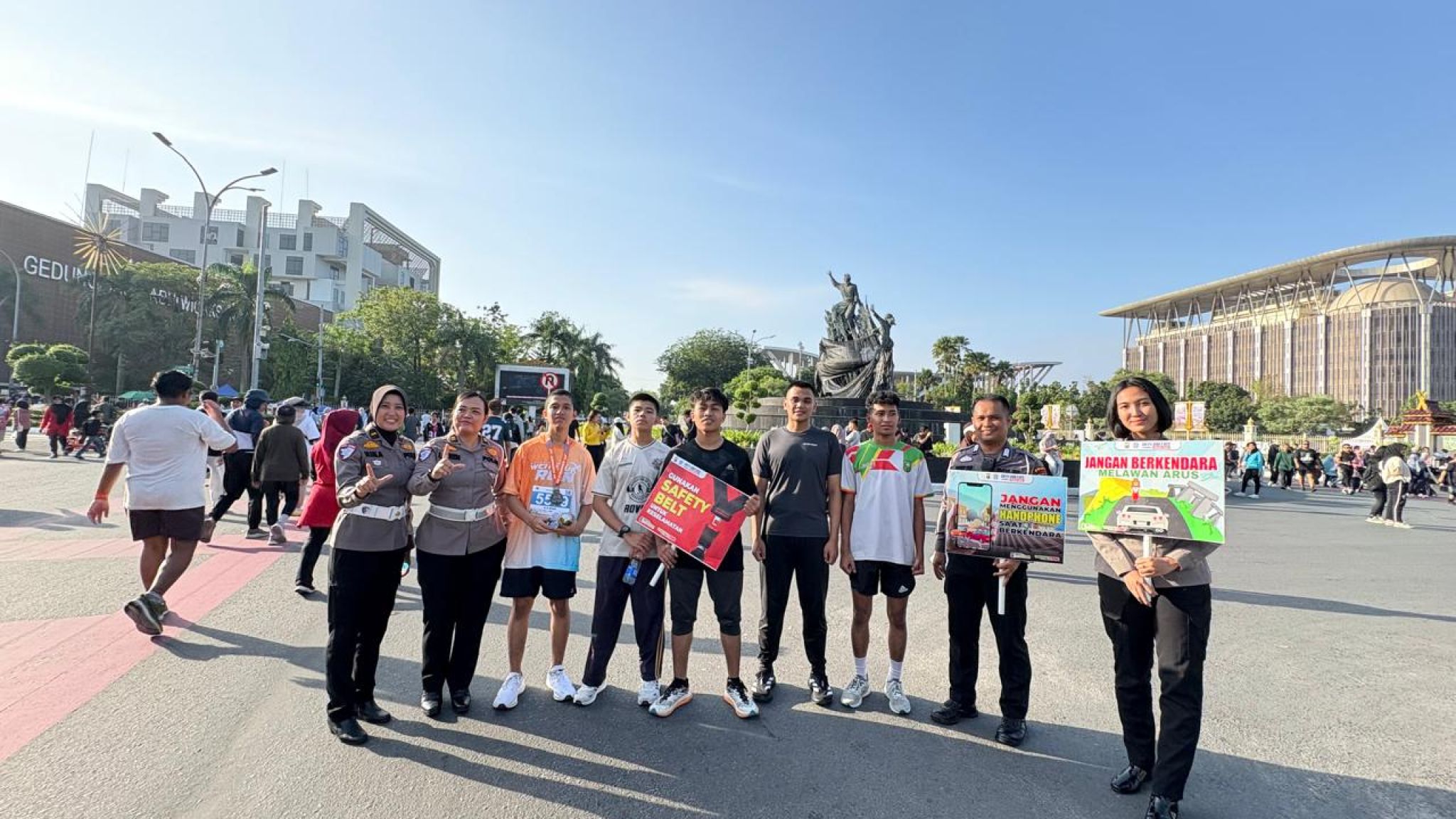 Polantas Menyapa Masyarakat CFD, Ajak Warga Wujudkan Tertib dan Aman Berlalu Lintas