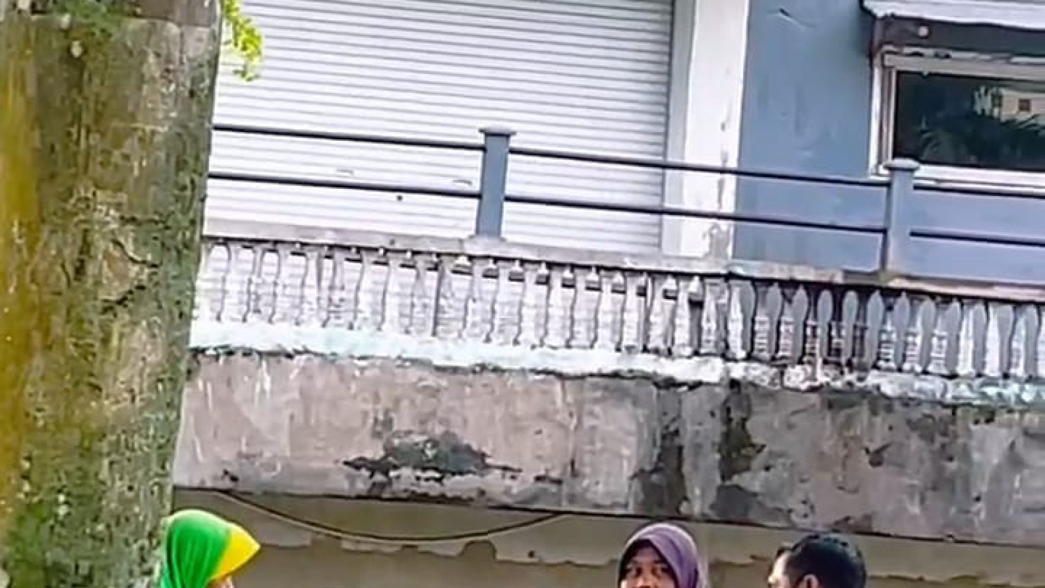 Kepedulian Kapolres Rokan Hulu Sentuh Hati Siswi SD di Pasir Pengaraian